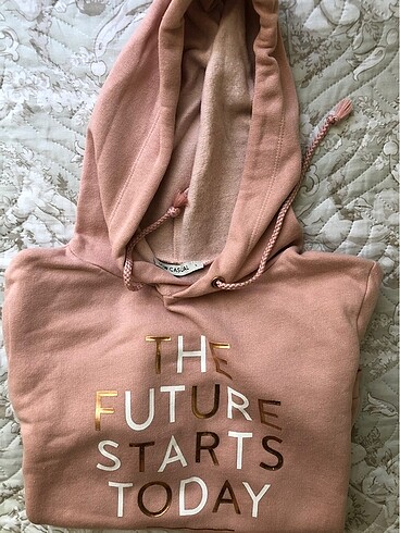 LC Waikiki Kapüşonlu sweatshirt
