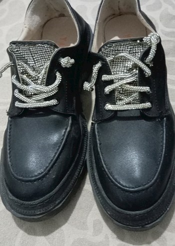 Parlak Siyah Gotik Erkek Ayakkabı Bağcıkları - Görsel 2