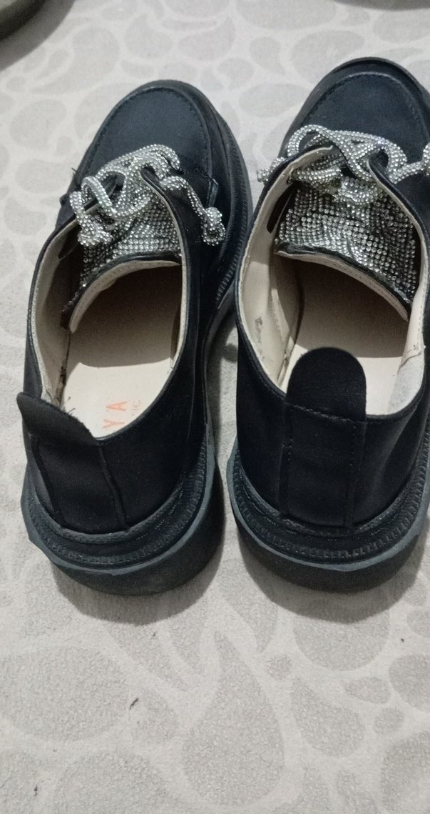 Parlak Siyah Gotik Erkek Ayakkabı Bağcıkları - Görsel 4