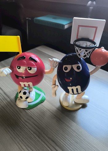  Renkli M&M's Spor Temalı Figürler