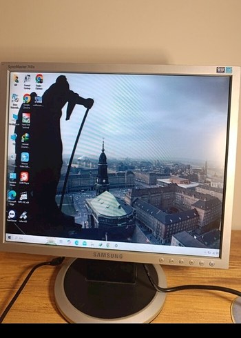 Bej Renkli Monitör - Görsel 6