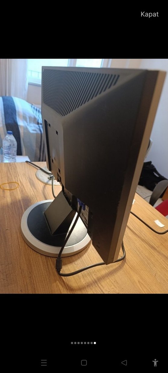 Bej Renkli Monitör - Görsel 2