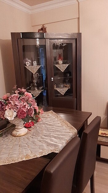 Yemek odası takımı