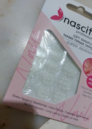 Nascita Çift Taraflı Silikon Takma Tırnak Yapıştırıcısı - Görsel 2
