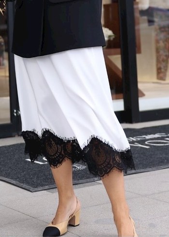 Dantel Detaylı Uzun Beyaz etek - Görsel 6