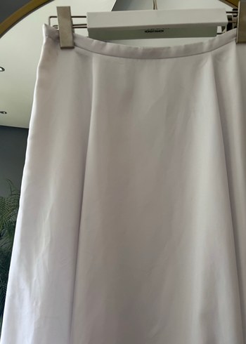 Beyaz Drapeli Kadın Uzun Etek - Görsel 3