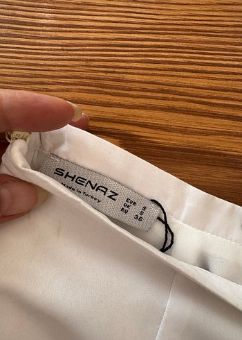 Beyaz Drapeli Kadın Uzun Etek - Görsel 4