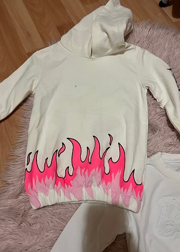 Kız Çocuk Renkli Baskılı Kapüşonlu Sweatshirt - Görsel 3