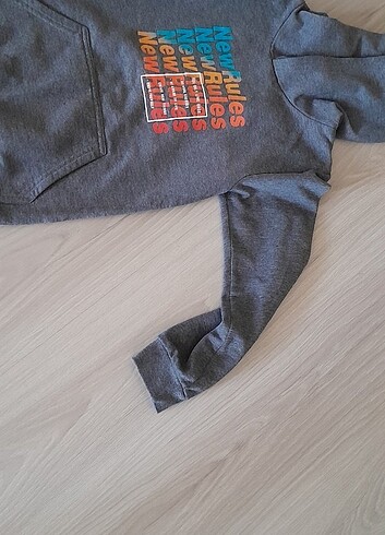 Lc vakiki sweatshirt