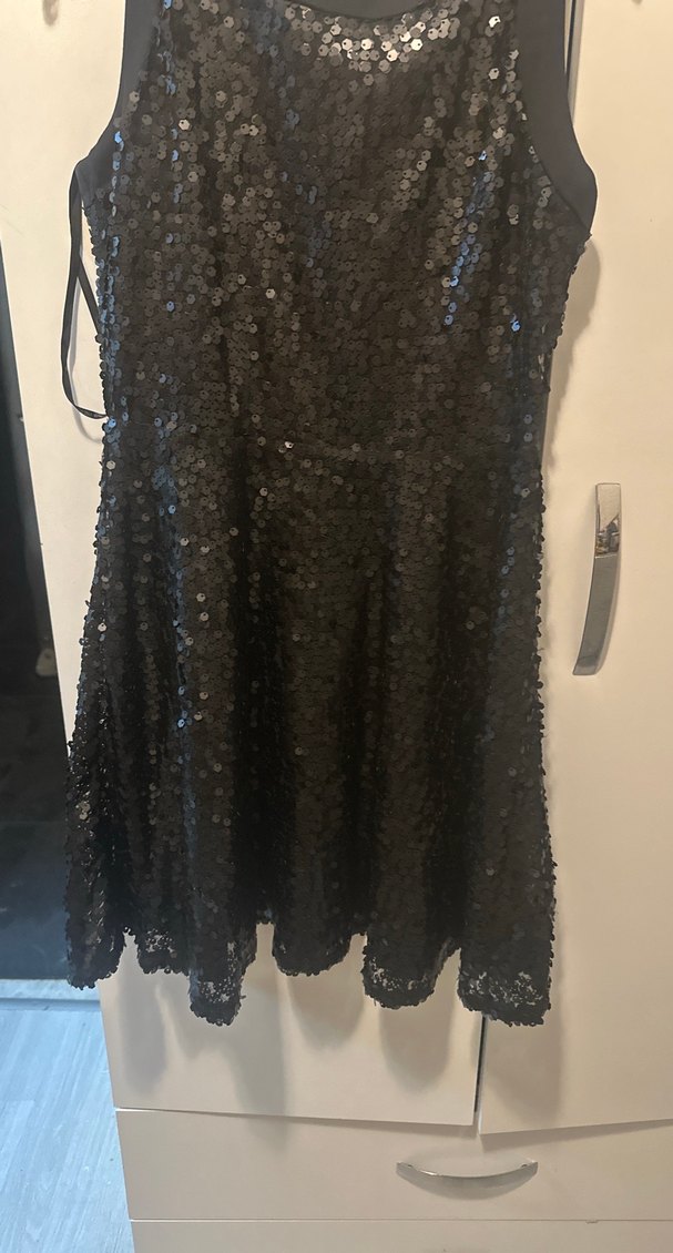 Siyah Payetli Straplez Midi Abiye Elbise - Görsel 4