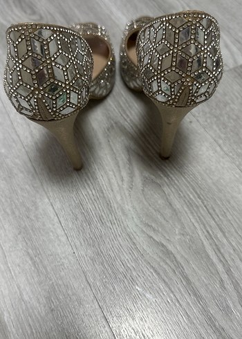 Bej Yüksek Topuklu Payetli Abiye Ayakkabı - Görsel 3