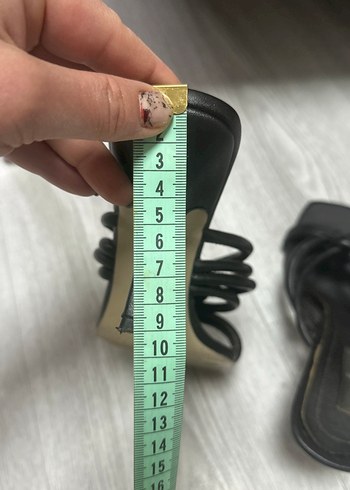 Koyu Siyah Yılan Desenli Topuklu Kadın Sandalet - Görsel 4