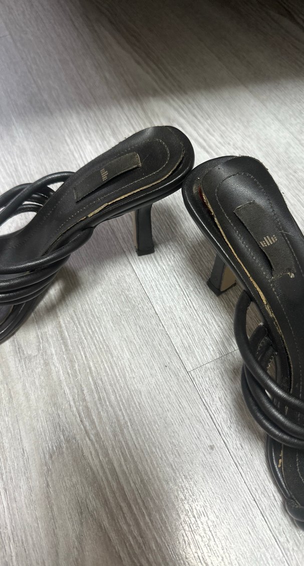 Koyu Siyah Yılan Desenli Topuklu Kadın Sandalet - Görsel 2