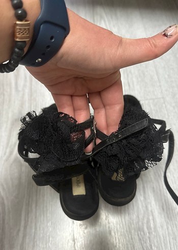 Siyah Fırfırlı Gotik Stiletto Topuklu Ayakkabı - Görsel 7