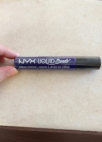 Nyx cream lipstick