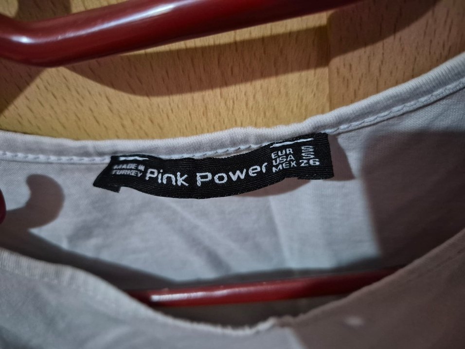 Kahverengi V Yakalı Kemerli Kısa Kollu Kadın Tişört - Görsel 4