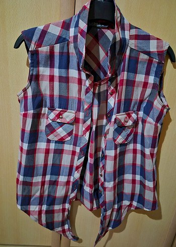 Kadın Kolsuz Ekose Gömlek - Görsel 2