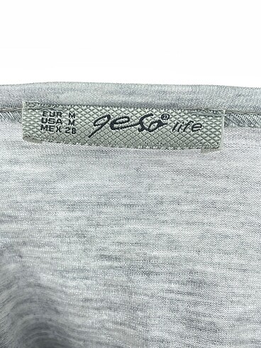 m Beden gri Renk Diğer T-shirt %70 İndirimli.