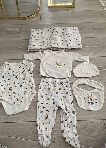 HelloBaby Yenidoğan