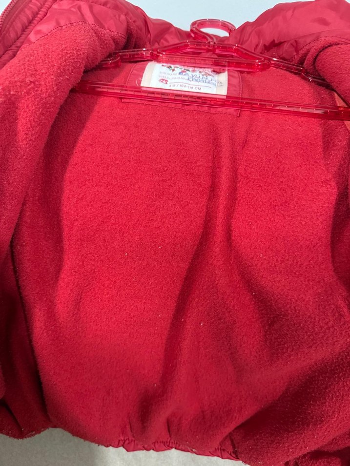 Kız Çocuk Kırmızı Kapüşonlu Fermuarlı Mont - Görsel 2