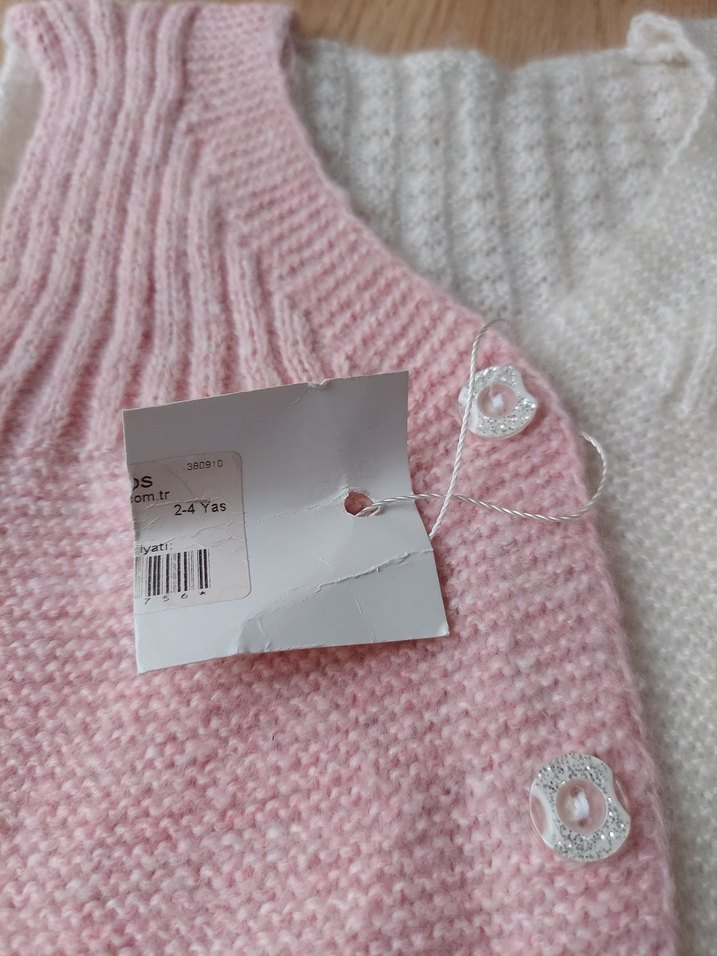 Kız Bebek Triko Süveter ve Yelek - Görsel 3