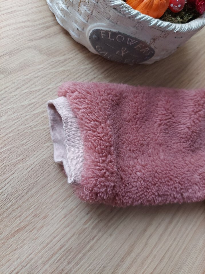 Kız Çocuk Kapüşonlu Pembe Kürklü Mont - Görsel 3