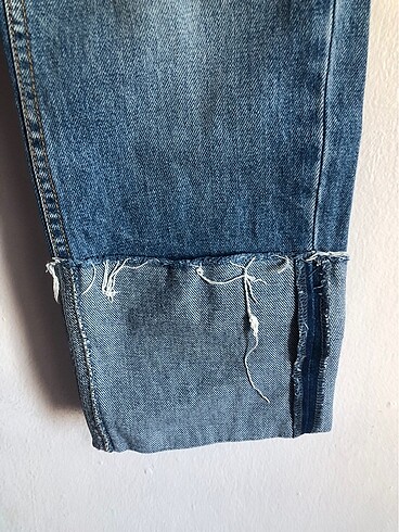 xs Beden mavi Renk Pull and Bear Boyfriend Düğme Detaylı Jean