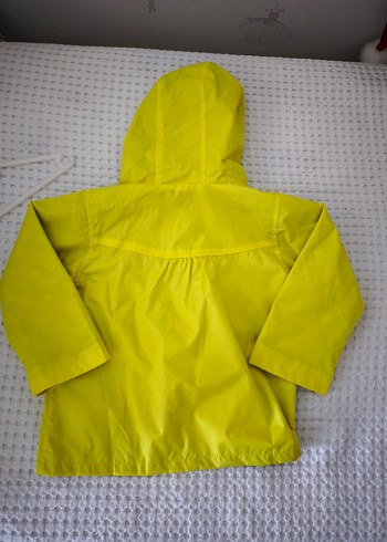 Sarı Kapüşonlu Kız Çocuk Yağmurluk - Görsel 2