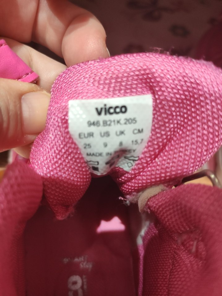 Kız Çocuk Pembe Bağcıksız Spor Ayakkabı - Görsel 3