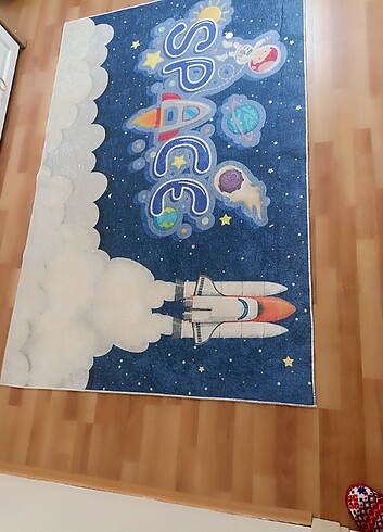  Beden Uzay temalı çocuk odası halısı 