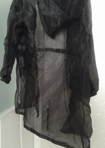 Siyah Gotik Tarzı yagmurluk - Görsel 2