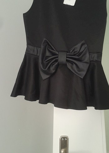 Fiyonk Detaylı Siyah Mini Elbise - Görsel 2