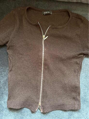 Trendyol & Milla Trendyol kadın mevsimlik crop bluz