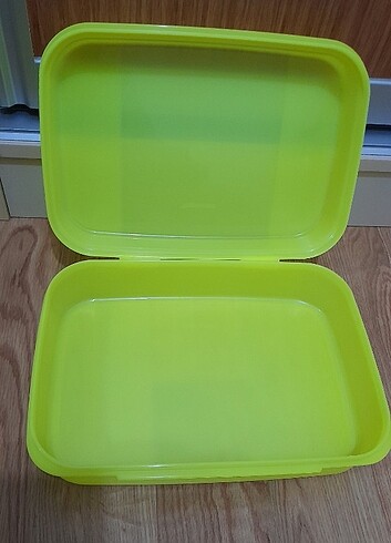 Tupperware