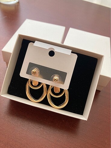 Gold küpe