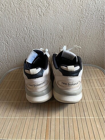37,5 Beden beyaz Renk New Balance 109