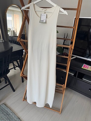 xl Beden ten rengi Renk H&M elbise