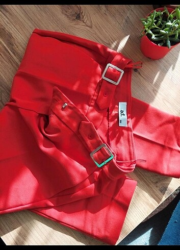 Adil Işık kırmızı likralı kumaş pantolon 