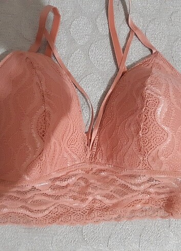 lcw xl beden balensiz dolgusuz dantelli bralet