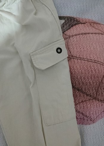 Bej erkek çocuk Keten Rahat Kesim Kargo Pantolon - Görsel 3