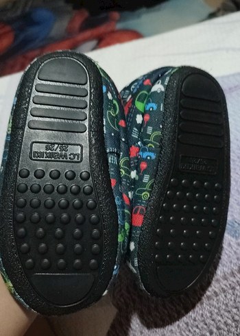 LC Waikiki ev ayakkabısı