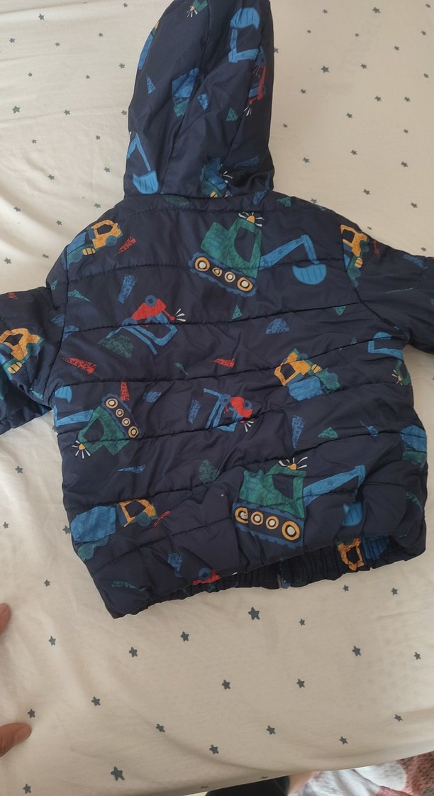 Kapüşonlu Desenli Erkek Çocuk Mont - Görsel 2