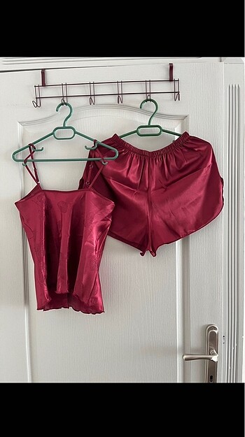 Bayan saten pijama takımı