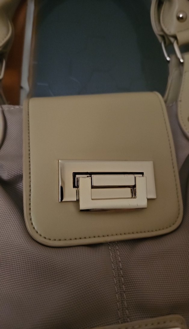 Bej Deri Kadın Omuz Çantası - Görsel 3