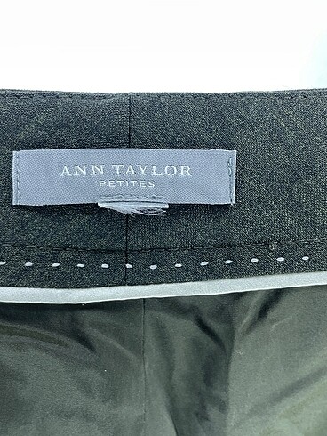37 Beden haki Renk Ann Taylor Kumaş Pantolon %70 İndirimli.