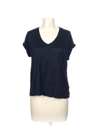 Mudo T-shirt %70 İndirimli.