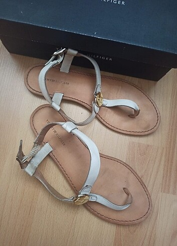 37 Beden Tommy Hilfiger Sandalet 