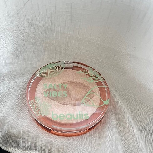 Beaulis Aydınlatıcı