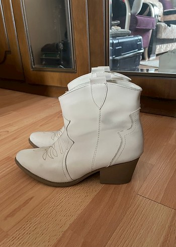 Kovboy bot - Görsel 2