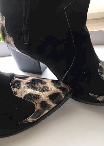 Desenli Kovboy Bot - Görsel 3